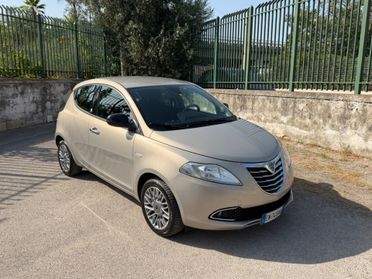 Lancia Ypsilon ecochic GPL
