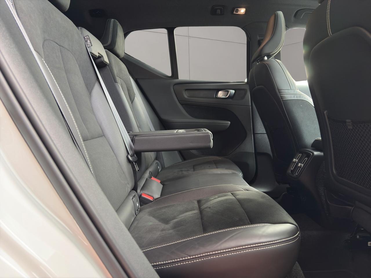 Volvo XC40 T5 AWD Geartronic R-design