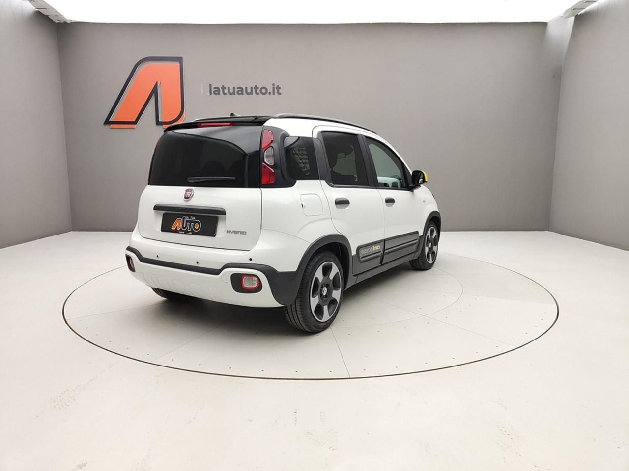 FIAT Pandina III 2024 Cross 1.0 70CV HYBRID CROSS