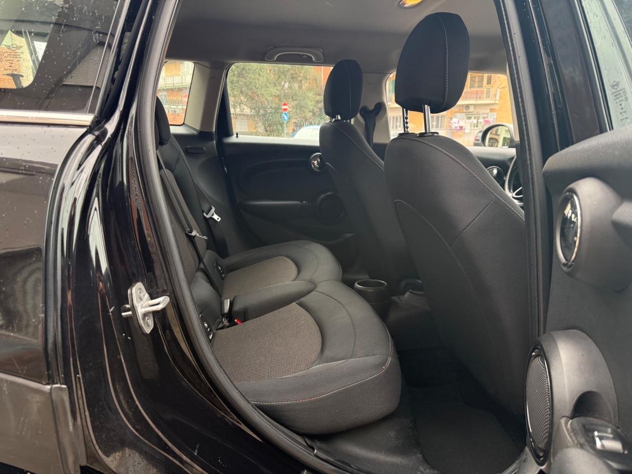 Mini Cooper Restayling 5porte 1.5TurboBenz Full Perfett