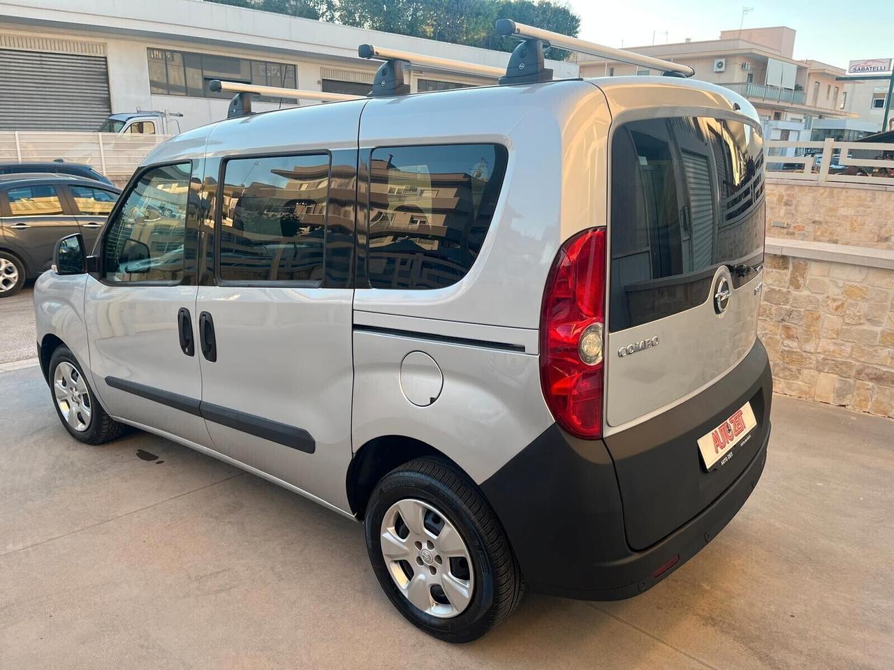 Opel Combo 1.6 CDTi 105CV Elective