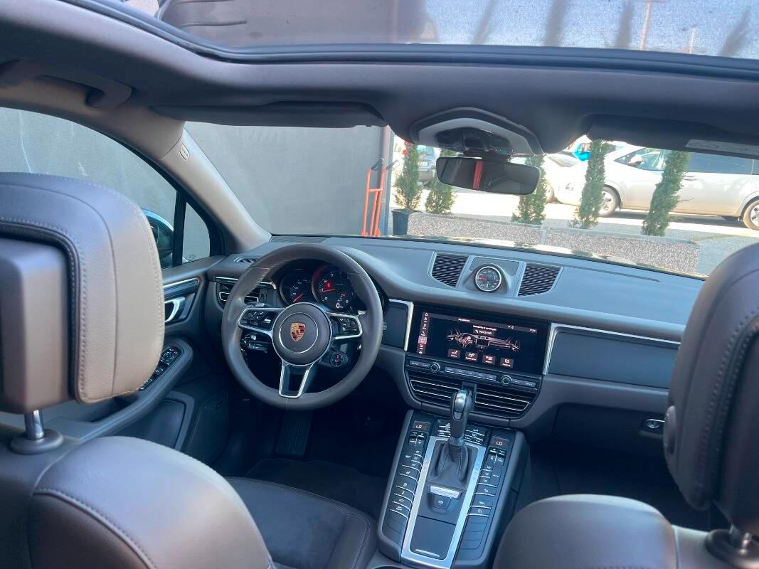 Porsche Macan 2.0 245cv RESTYLING pdk CHRONO PANORAMICO PASM