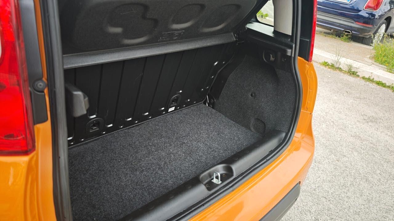 Fiat Panda 0.9 TwinAir Turbo Natural Power City cross Metano 85cv