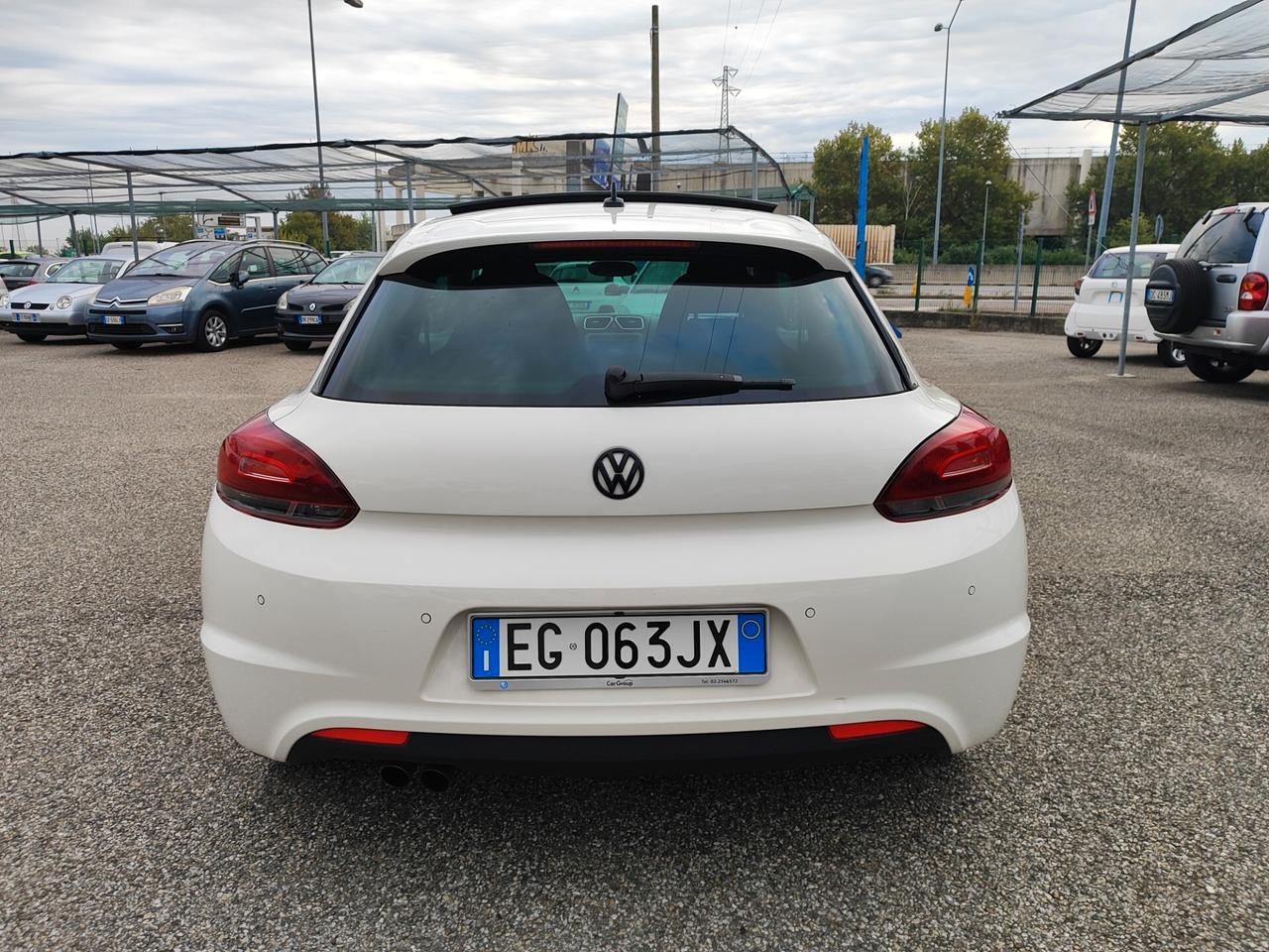 Volkswagen Scirocco 1.4 TSI 160CV R-line