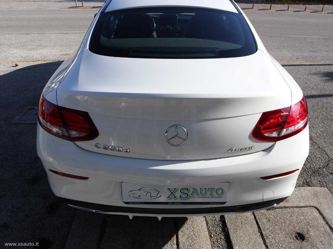 MERCEDES-BENZ C 250 d 4Matic Auto Coupé Premium Plus