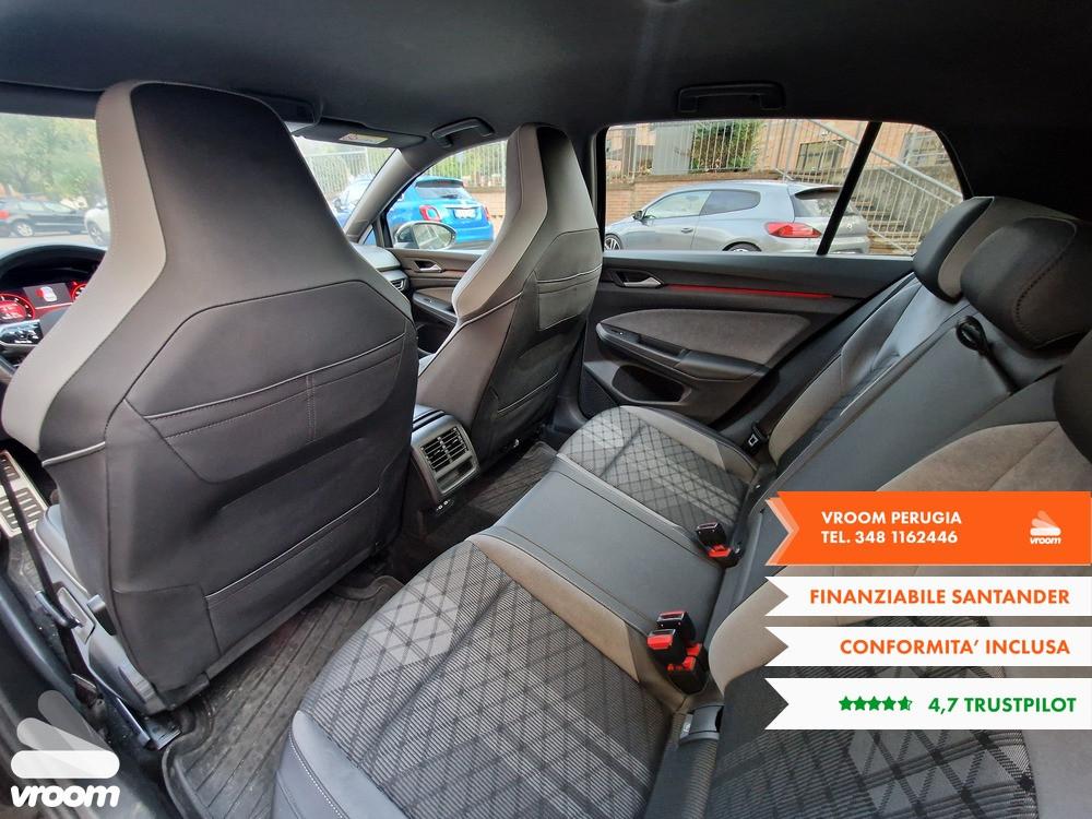 VOLKSWAGEN Golf 8 2.0 TDI 150 CV DSG R-Line 2023