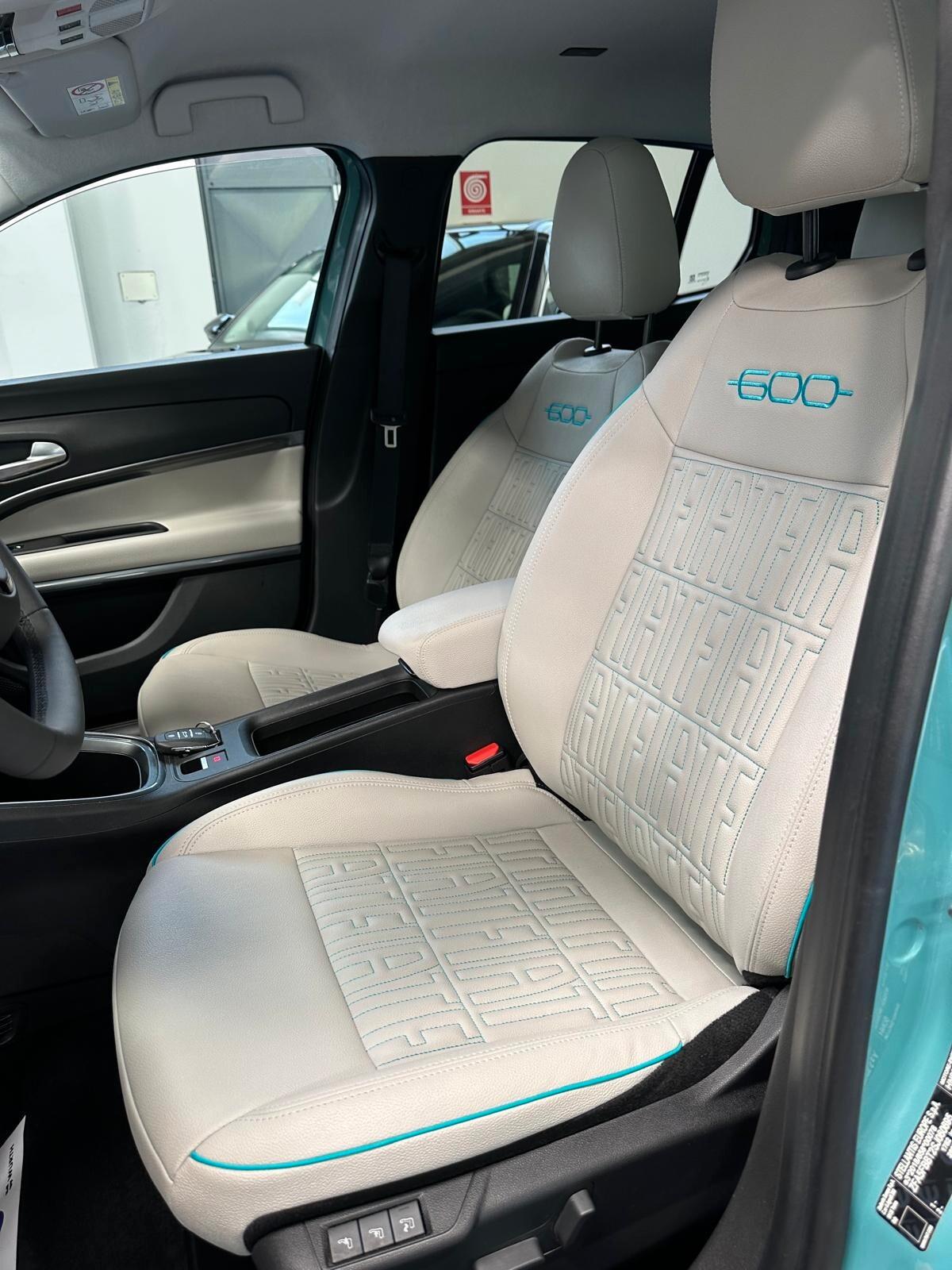 Fiat 600 Hybrid 110 CV DCT MHEV La Prima
