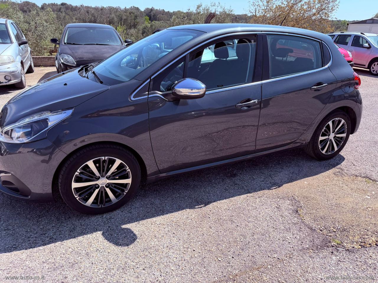 PEUGEOT 208 BlueHDi 75 5p. Allure