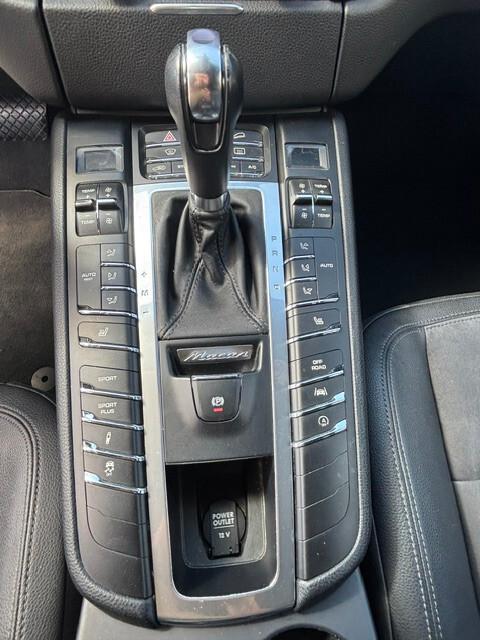 Porsche Macan 2.0 Benzina 252CV Pdk 2018