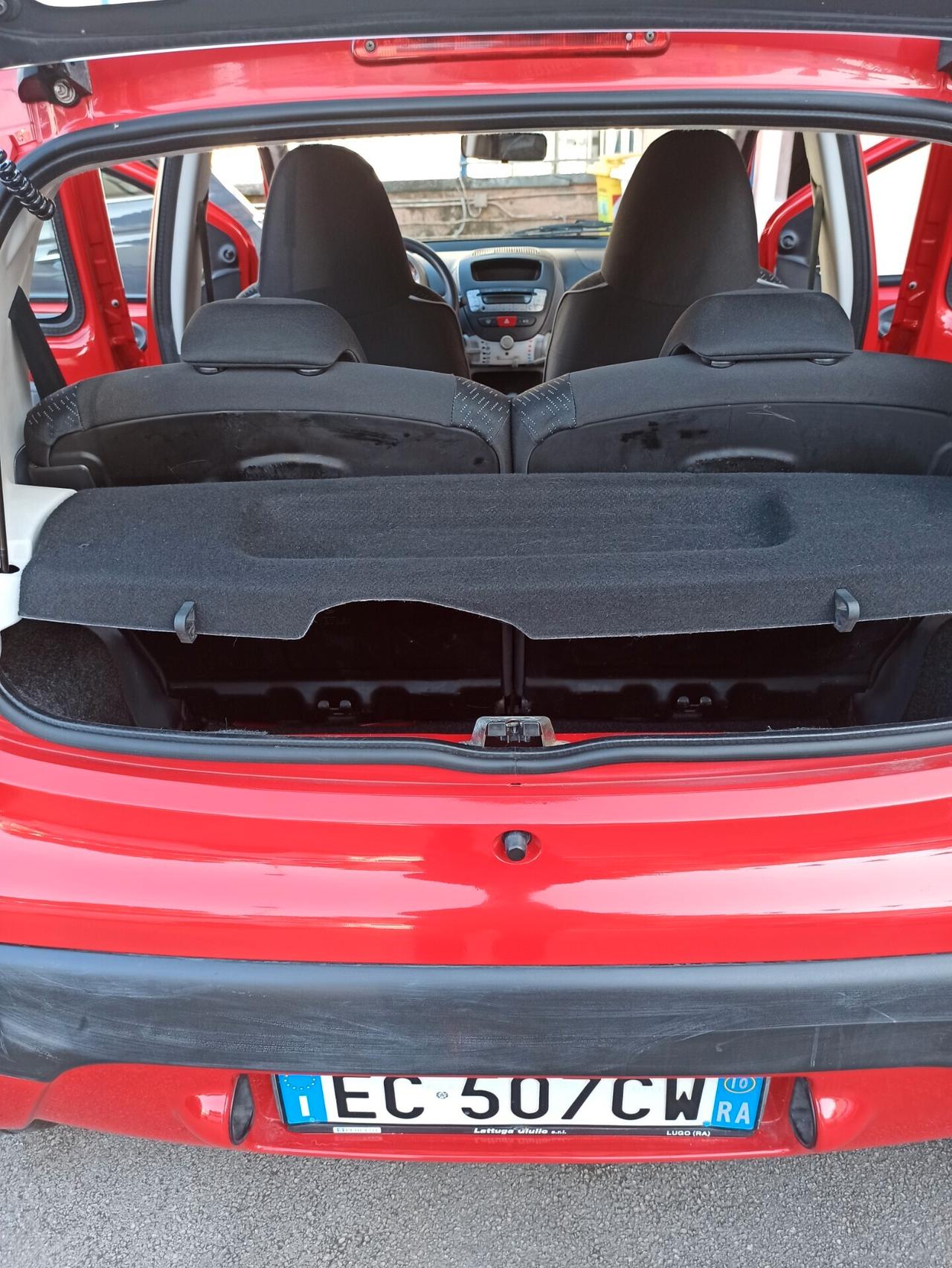 Peugeot 107 1.0 68CV 5p. Sweet Years