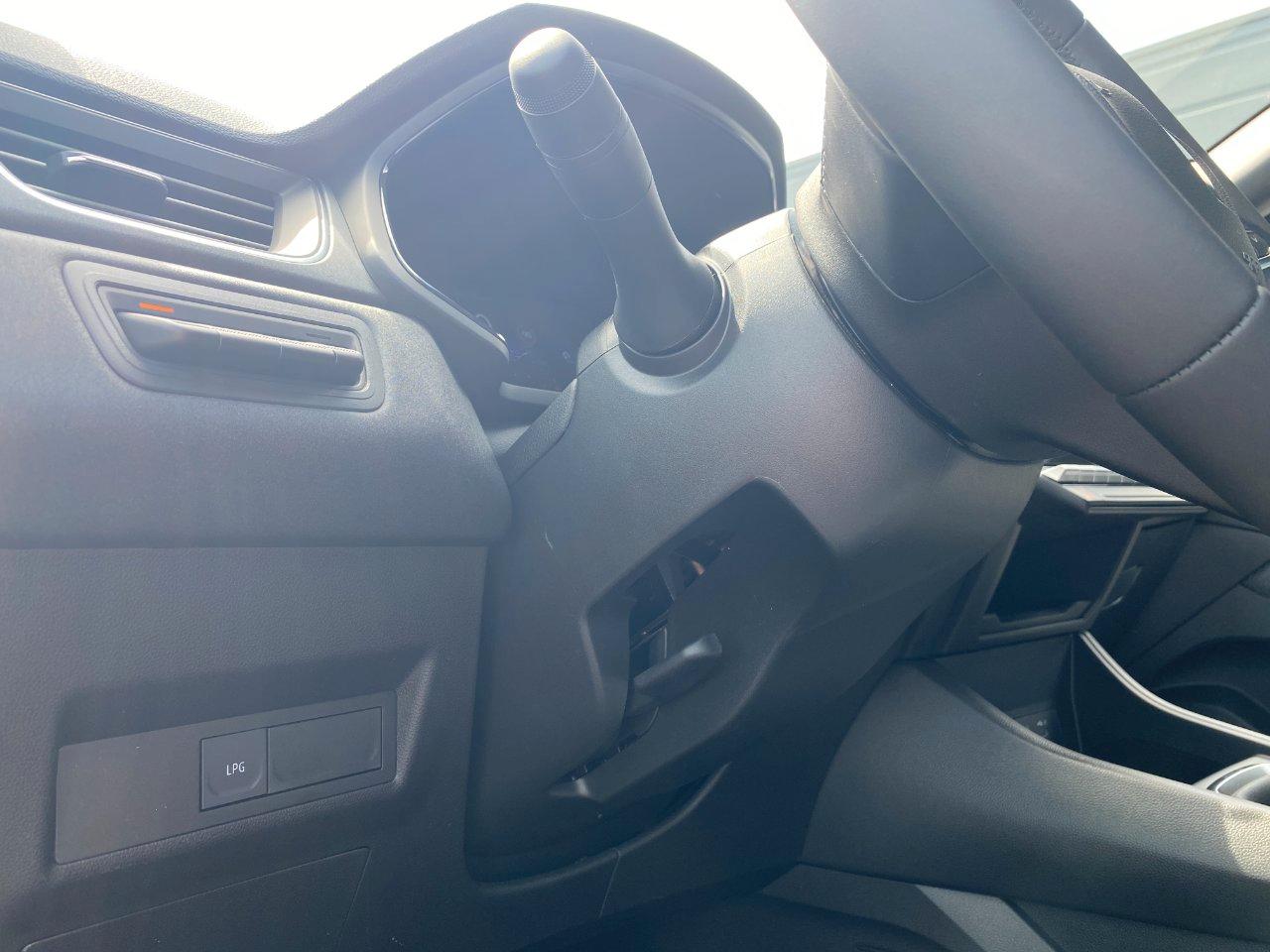 Renault Captur 1.0 TCE 90 CV TECHNO, PACK WINTER, KM 0