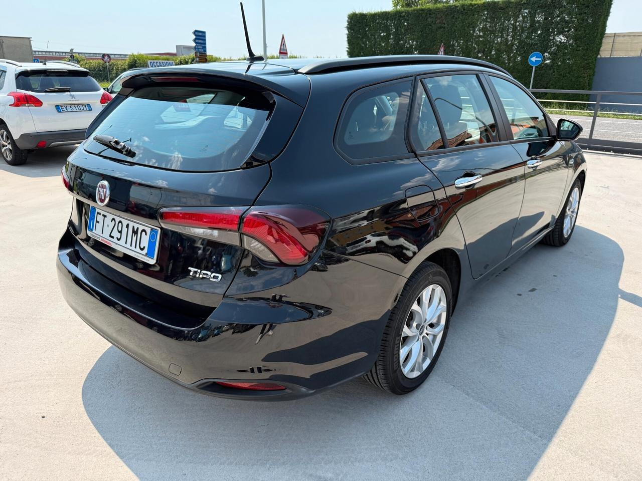 Fiat Tipo 1.4 T-Jet 120CV SW Easy