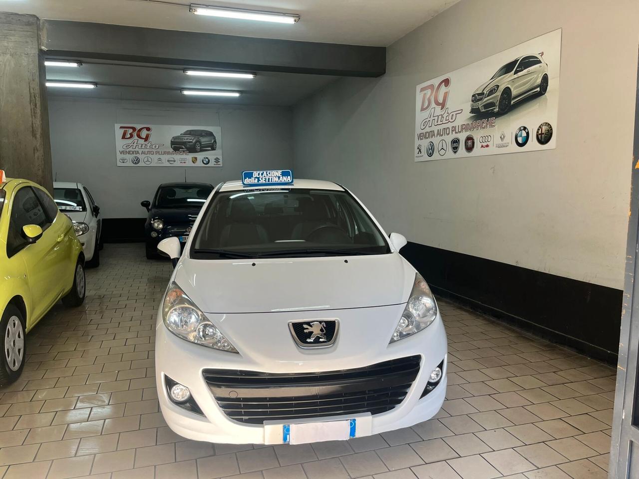 Peugeot 207 1.4 HDi 70CV 5p. 2012 unico prop