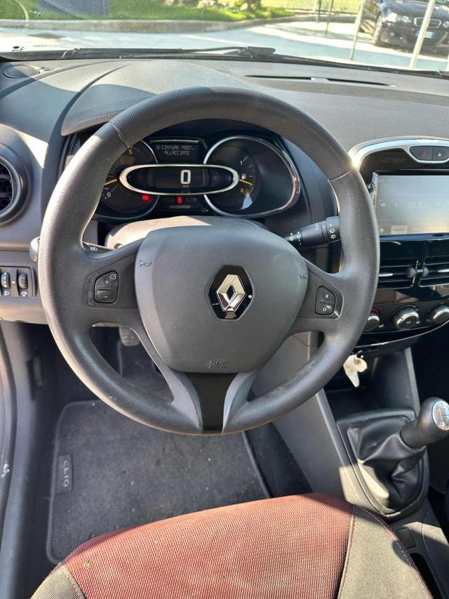 RENAULT Clio 1.5 dCi 8V 75CV 5 porte Live OK NEOPATENTATO