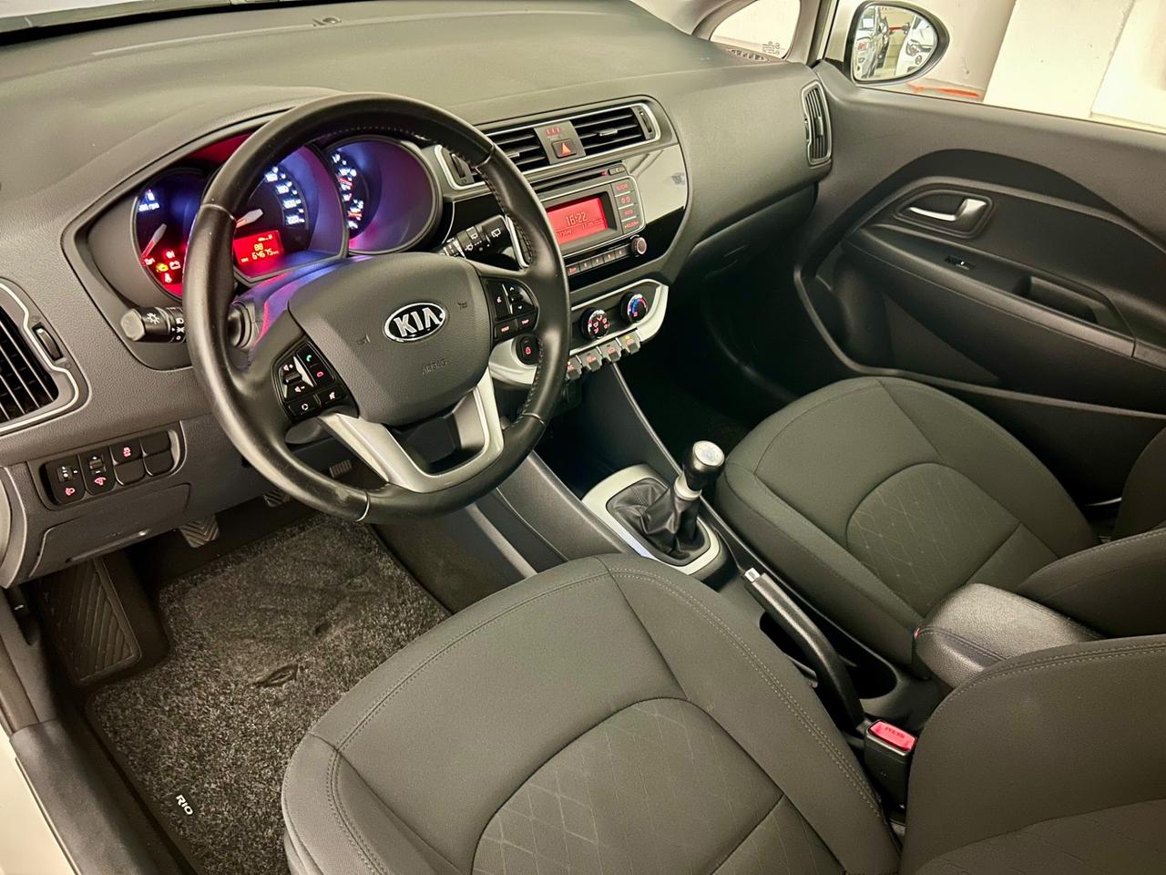 Kia Rio 1.2 CVVT 5p. Cool