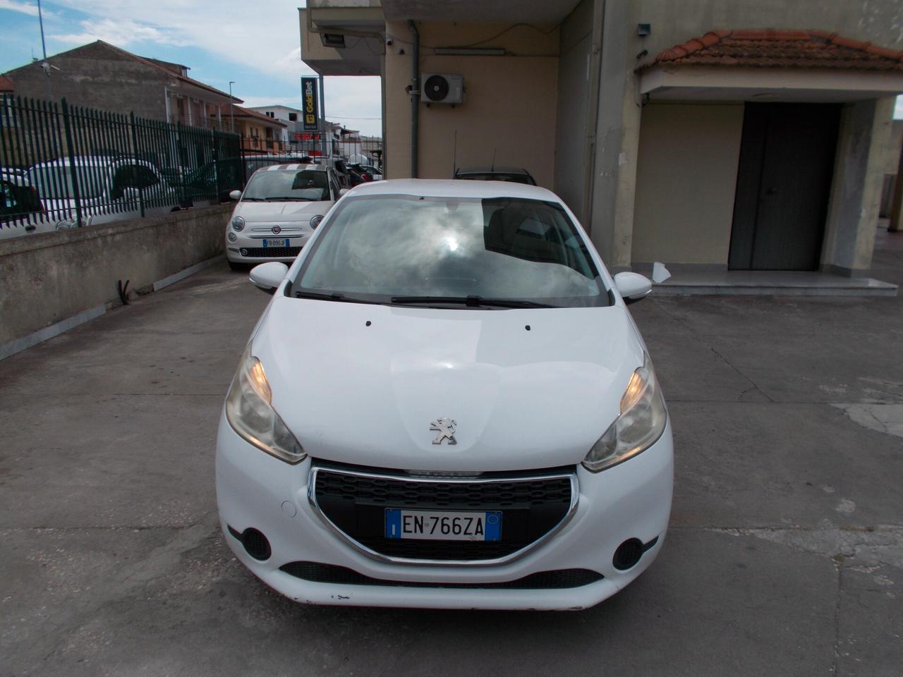 Peugeot 208 1.2 VTi 82 CV 5 porte Access