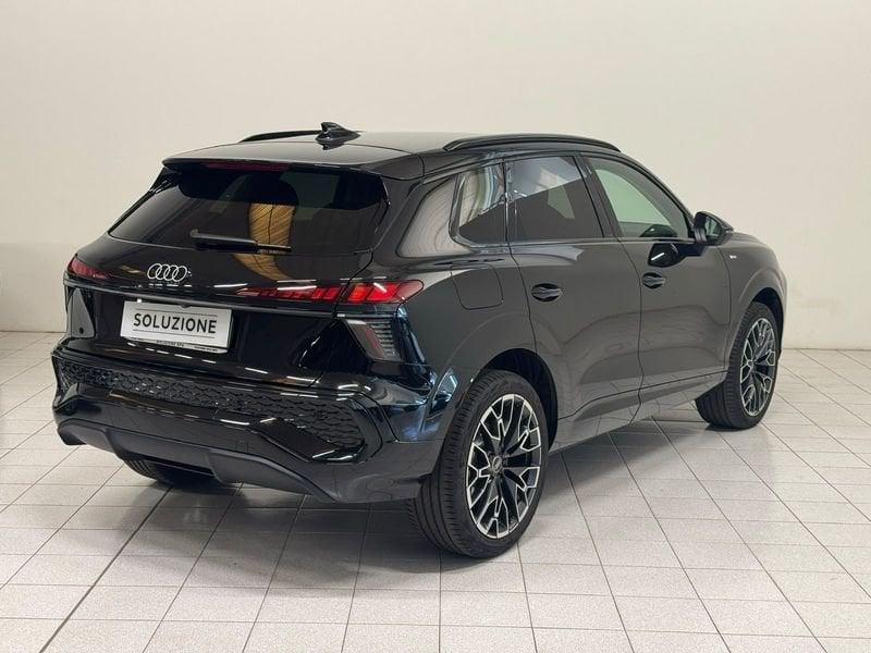 Audi Q3 TFSI 110 kW S tronic S Line Edition
