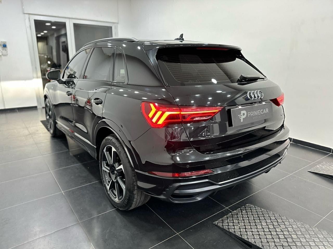 Audi Q3 35 TDI S line edition quattro FARI MATRIX TETTO