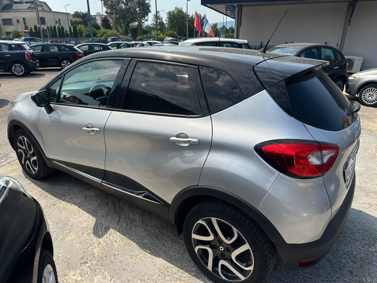 Renault Captur 1.2 TCe 120 CV EDC Energy R-Link bicolor cerchi in lega 17*