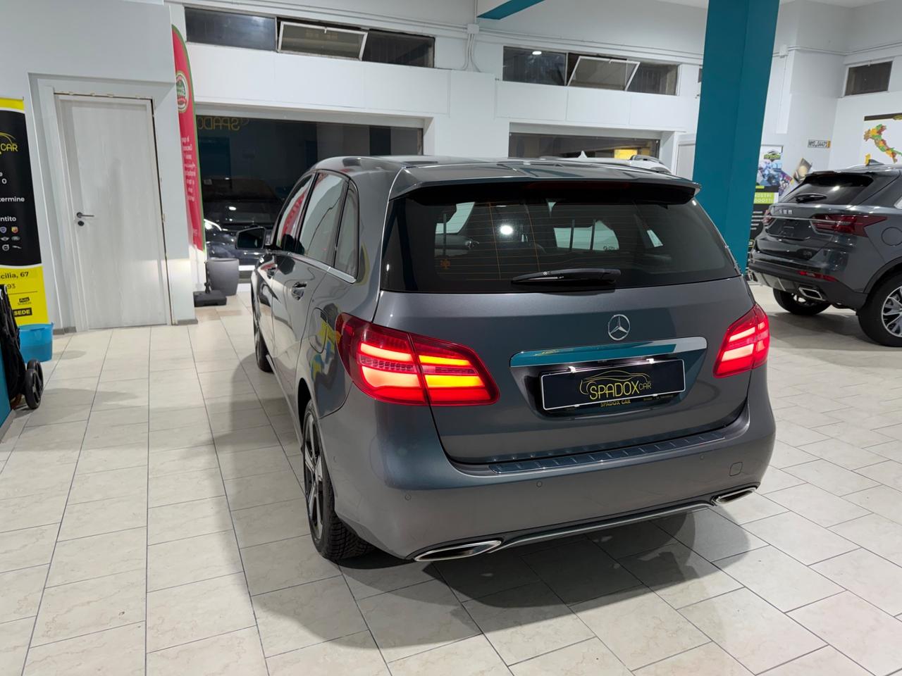 MERCEDES CLASSE B 2016 SPORT *PARI AL NUOVO