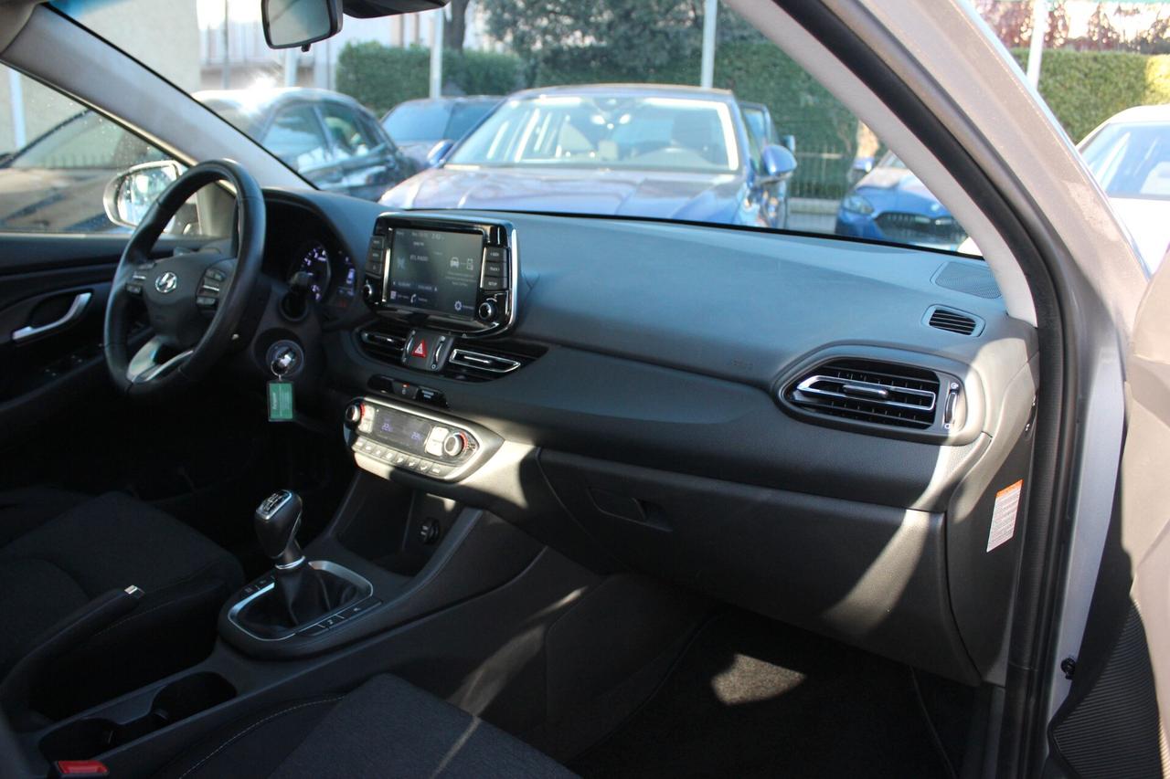 Hyundai i30 1.0 Hybrid 120CV Style • Clima Bi-Zona Sensori Parcheggio Ant/Post