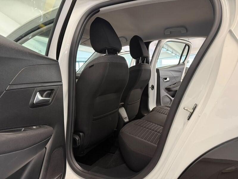 Peugeot e-208 Active e 156cv