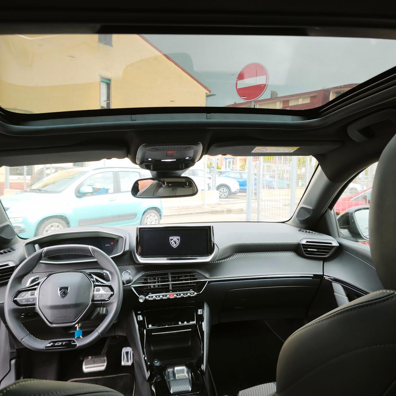 Peugeot 208 Hybrid 136 e-DCS6 GT