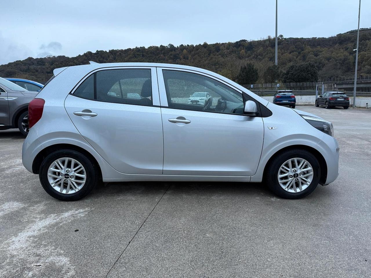 Kia Picanto 1.0 12V 5 porte Urban Tecno Pack