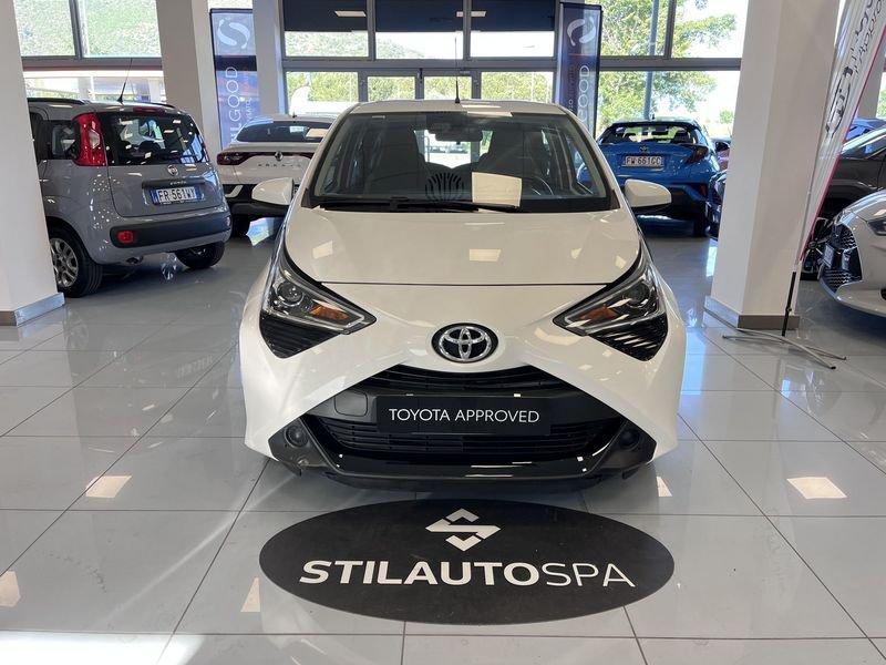 Toyota Aygo Connect 1.0 VVT-i 72 CV 5 porte x-fun