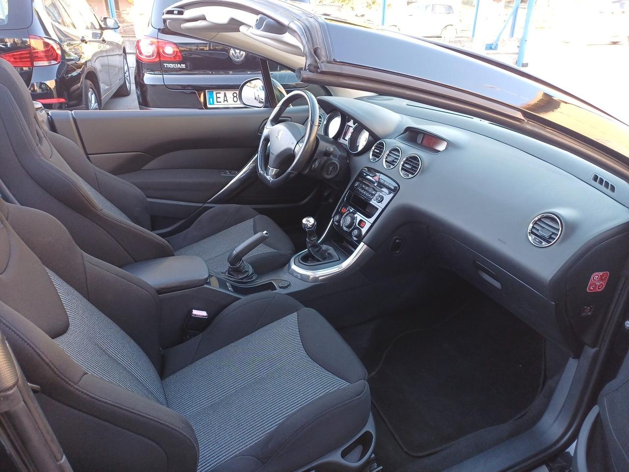 Peugeot 308 1.6 VTi 120CV CC Féline