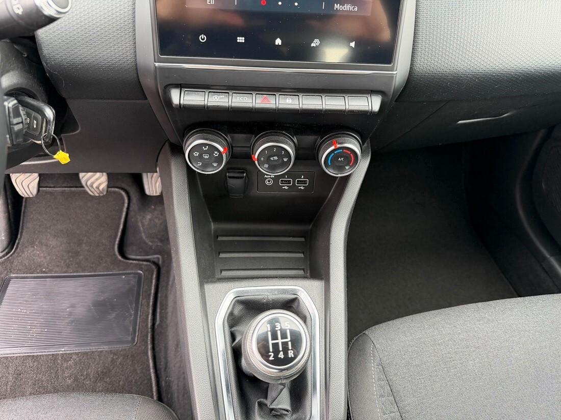 Renault Clio TCe 100 CV 5 porte Intens