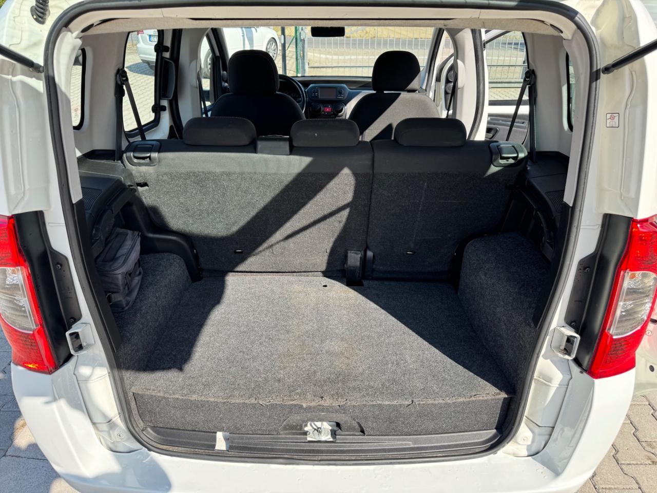 Fiat Qubo 1.4 8V 77 CV Lounge Natural Power