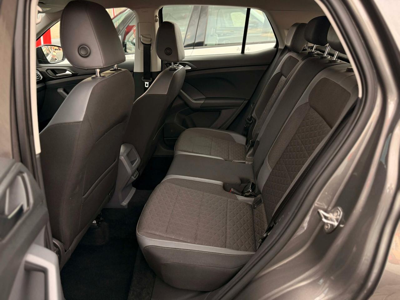 Volkswagen T-Cross 1.6 TDI DSG SCR Advanced BMT BELLA