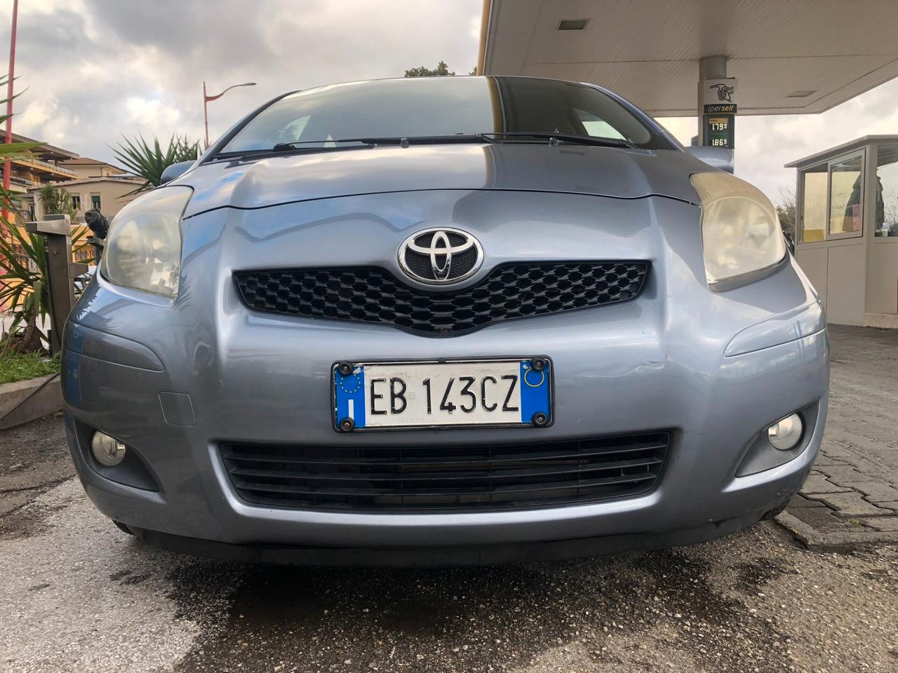 Toyota Yaris 1.3 5 porte Sol