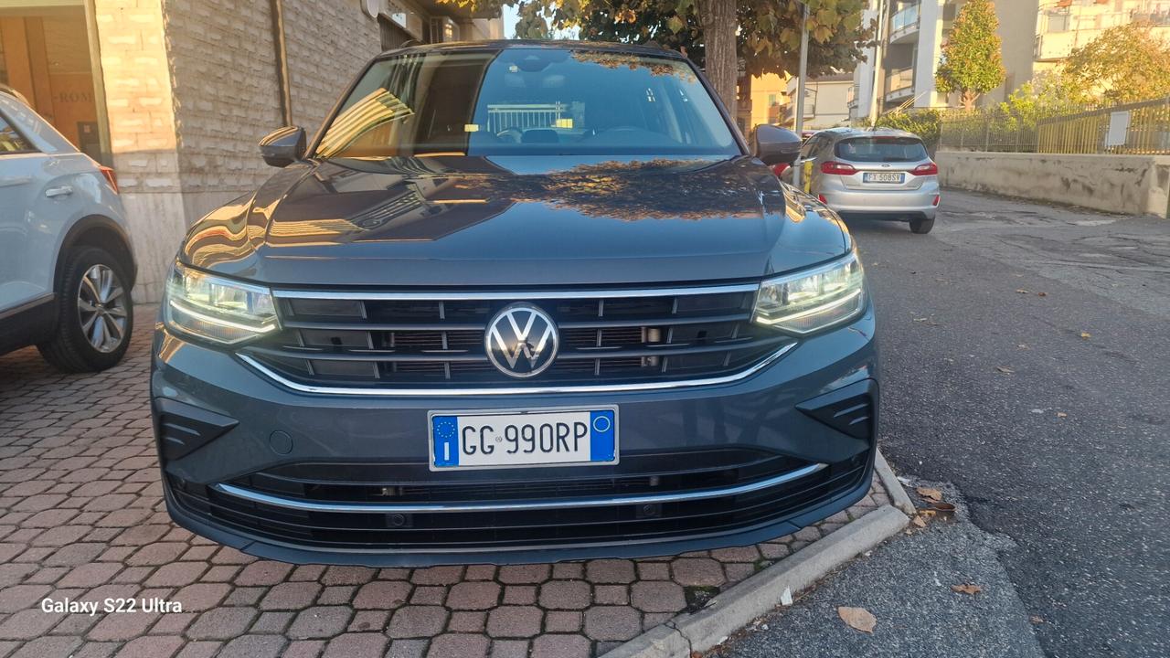 Volkswagen Tiguan 2.0 TDI 150 CV SCR DSG Life