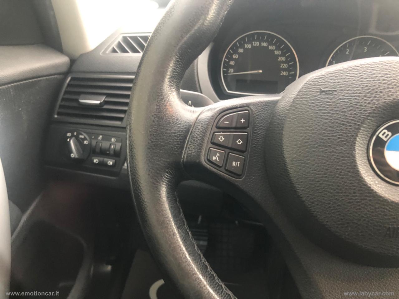 BMW X3 2.0d Futura - 2008