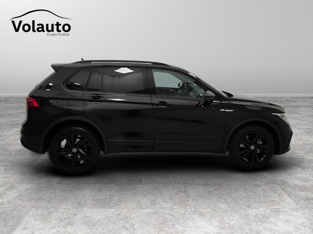 VOLKSWAGEN Tiguan II 2021 - Tiguan 2.0 tsi R-Line 4motion 190cv dsg