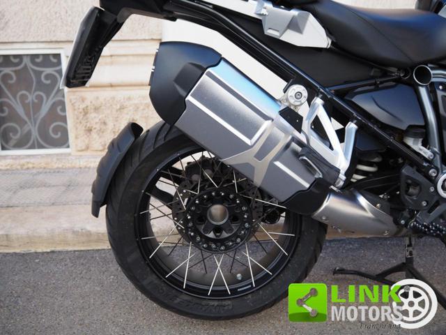 BMW R 1250 GS TRIPLE BLACK