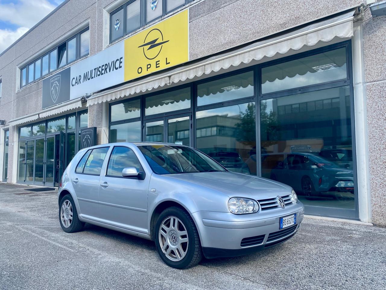 Volkswagen Golf 1.6 GPL 5 porte