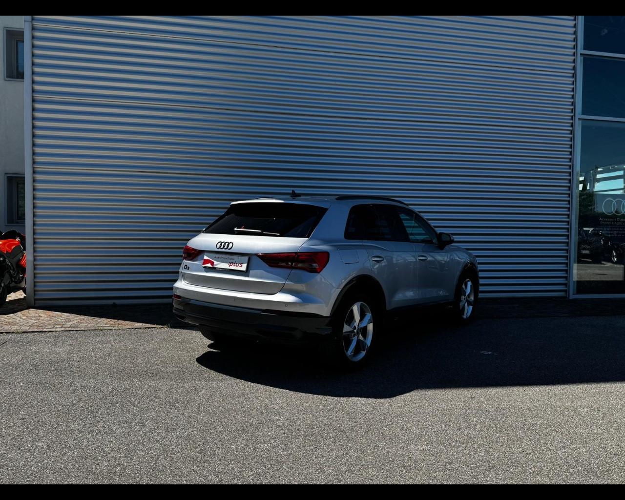 AUDI Q3 35 TFSI MHEV S-TRONIC BUSINESS ADVANCED