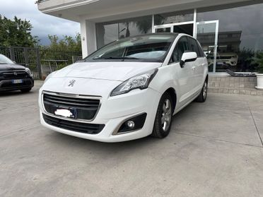 Peugeot 5008 1.6 e-HDi 115CV Stop&Start ETG6 Allur