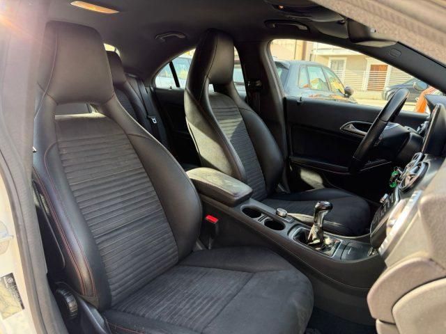 MERCEDES-BENZ CLA 200 CDI Premium