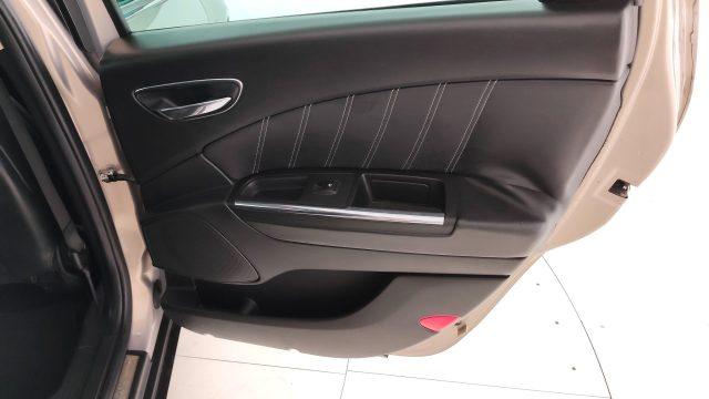 LANCIA Delta 1.4 T-Jet 150 CV Argento - GPL