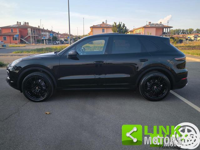 PORSCHE Cayenne 3.0 V6