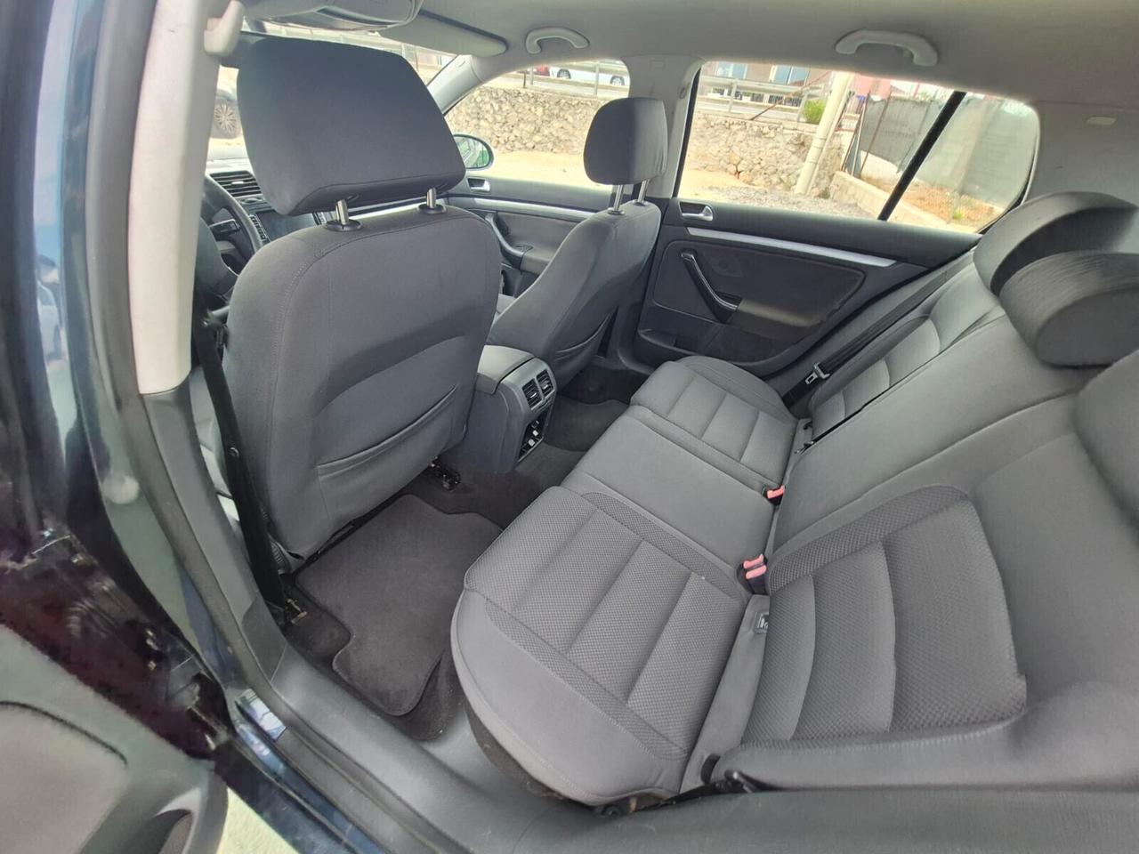 Volkswagen Golf 2.0 16V TDI 5p. Comfortline 140cv