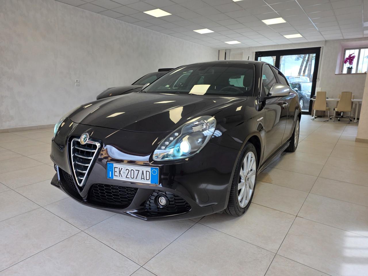 Alfa Romeo Giulietta 1.6 JTDm-2 105 CV Distinctive
