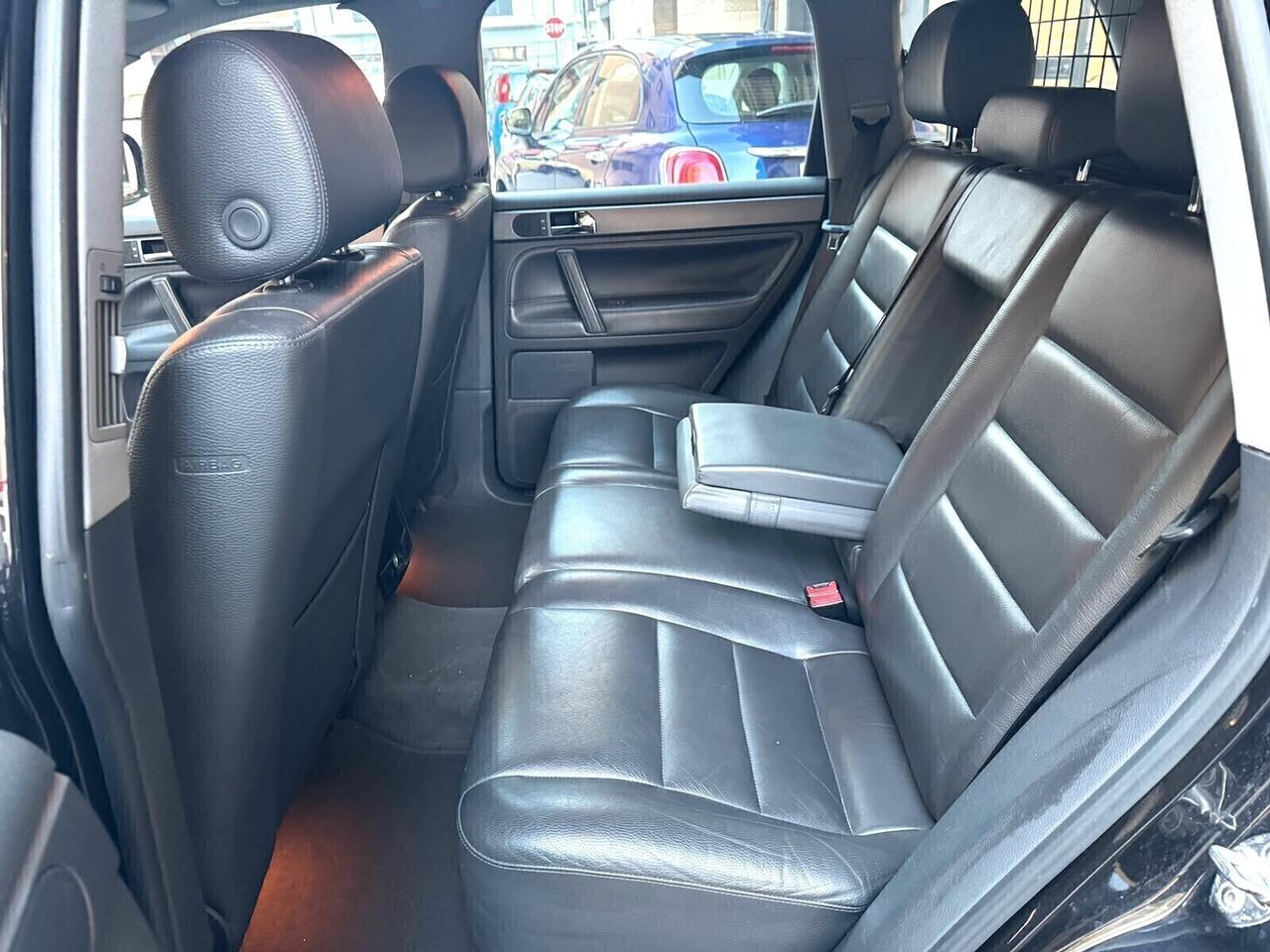 Volkswagen Touareg 2.5 R5 TDI 4x4