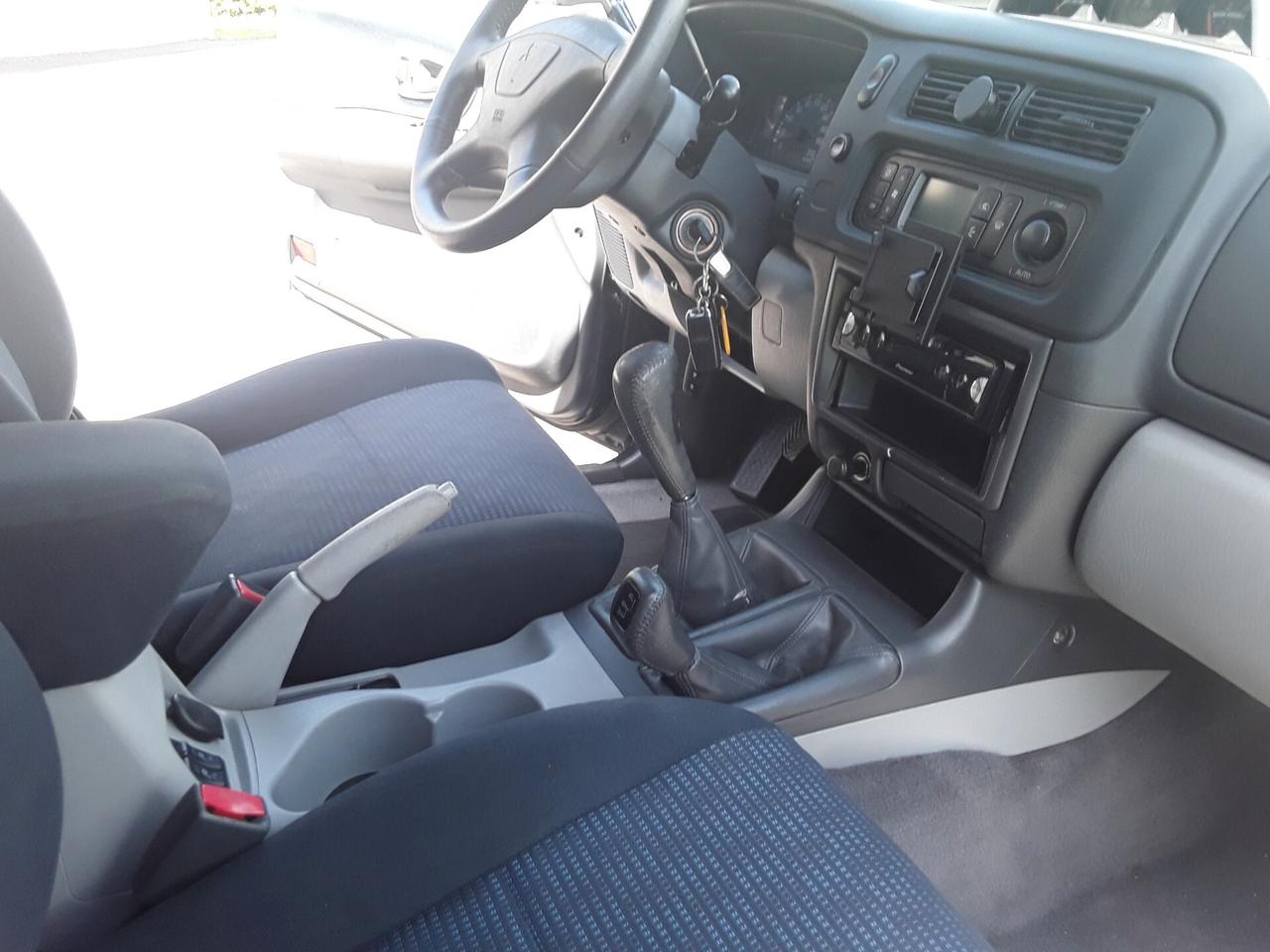 Mitsubishi Pajero Sport 2.5 TDI GLS Target