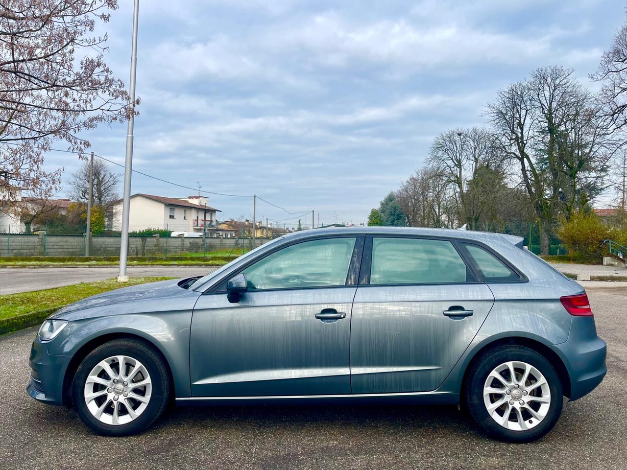 Audi A3 1.6 TDI ultra Attraction