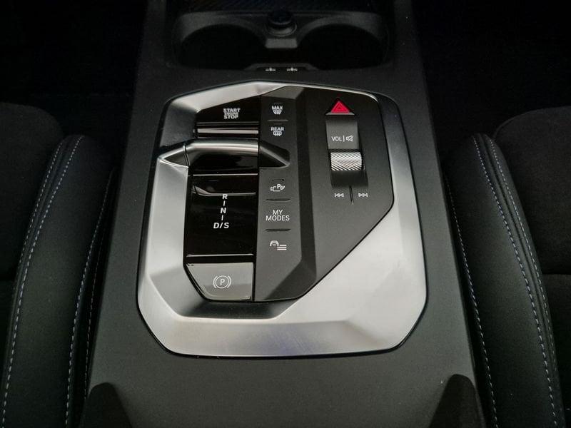 BMW Serie 1 F70 120d 48V MSport Pro auto